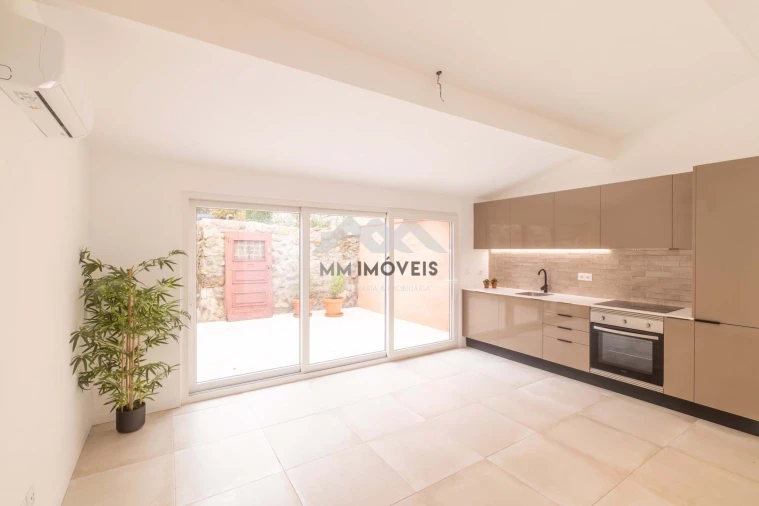 Moradia T2 para Venda em Campanhã Foto 17