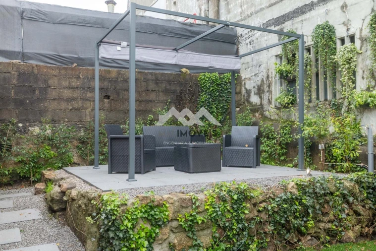 Moradia T2 para Venda em Campanhã Foto 6