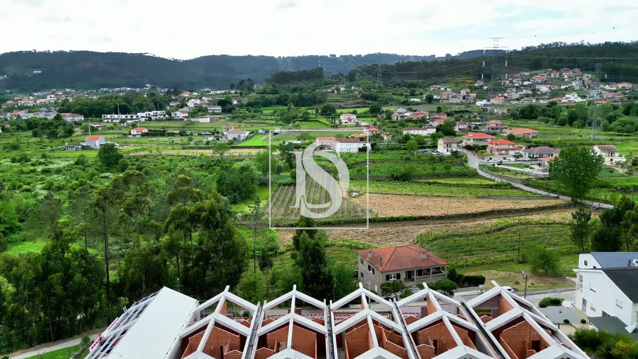 Moradia T3 para Venda em Abragão Foto 16