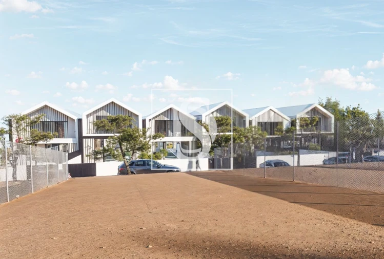 Moradia T3 para Venda em Abragão Foto 30