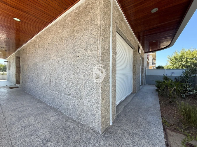 Moradia T4 para Venda em Valongo Foto 29