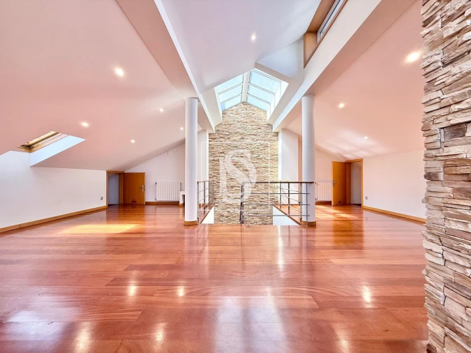 Moradia T4 para Venda em Valongo Foto 22