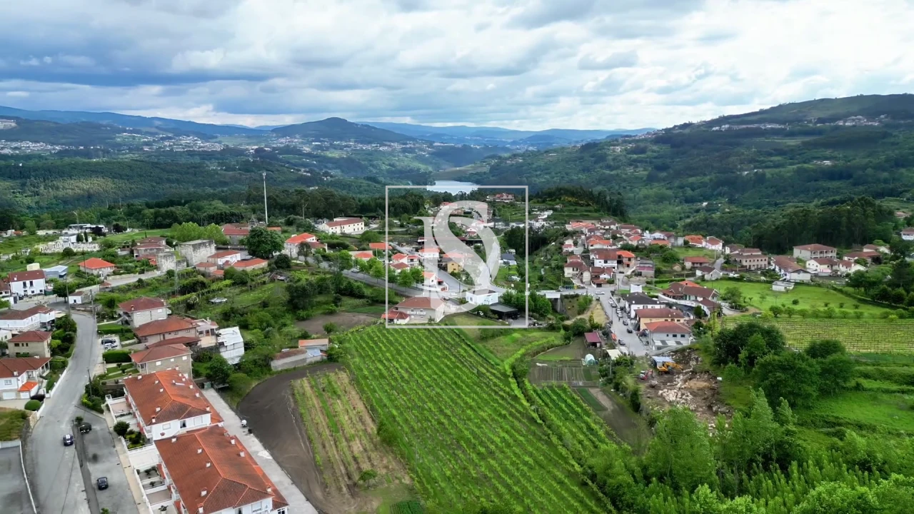 Moradia T3 para Venda em Abragão Foto 24