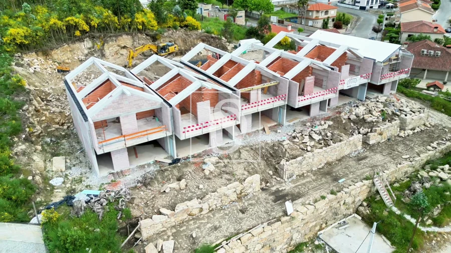 Moradia T3 para Venda em Abragão Foto 25