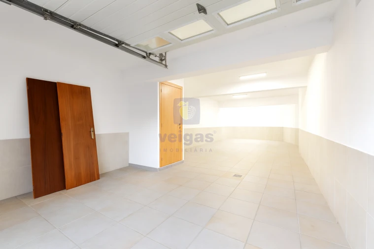 Moradia T3 para Venda em Atouguia da Baleia Foto 24