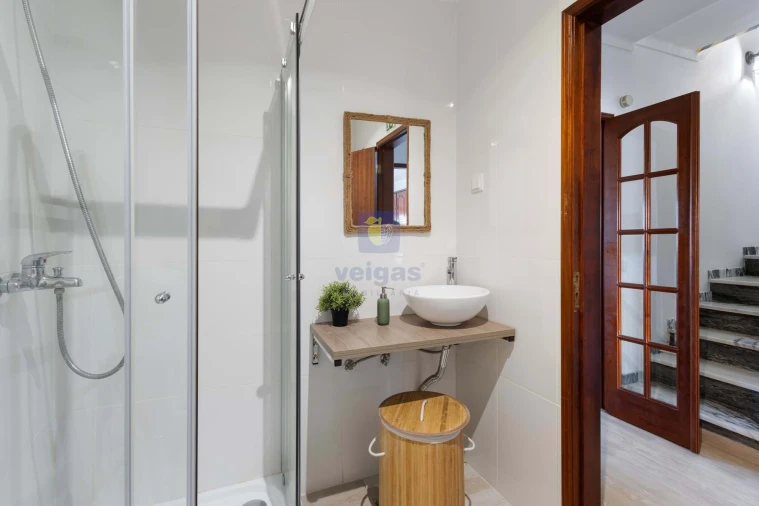 Moradia T3 para Venda em Atouguia da Baleia Foto 5