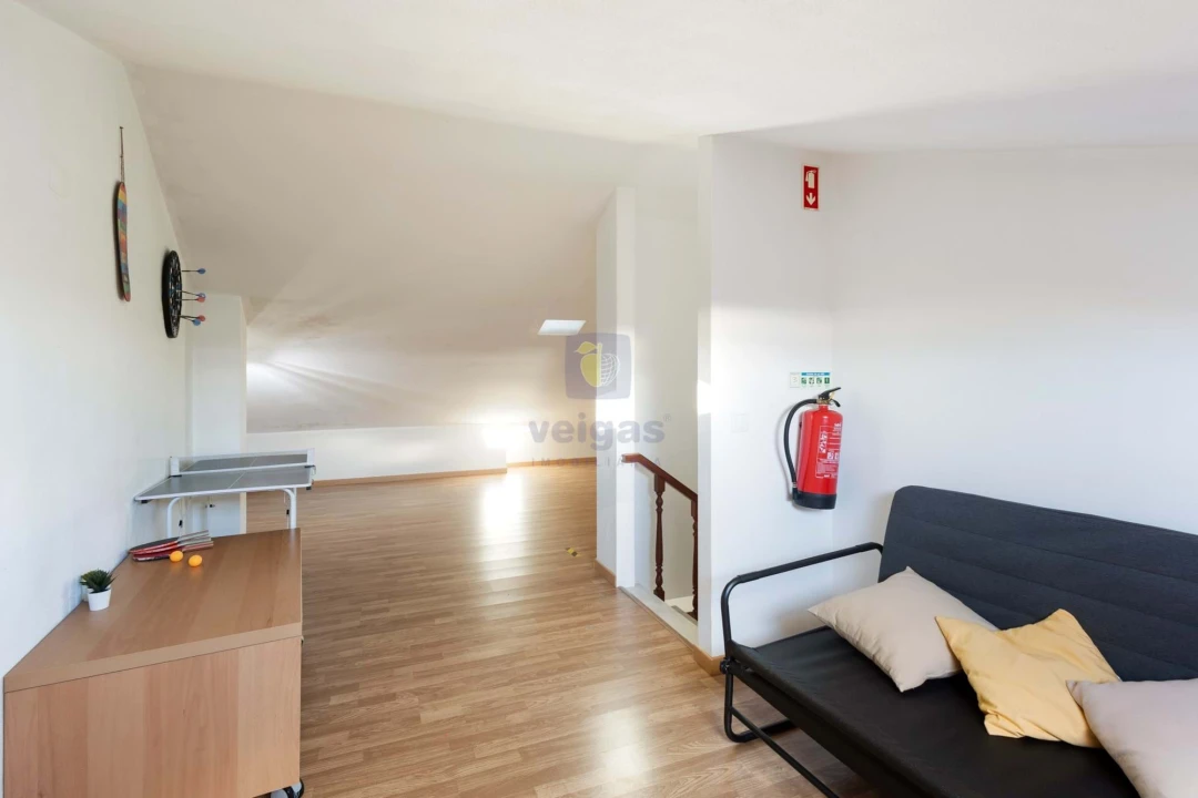 Moradia T3 para Venda em Atouguia da Baleia Foto 20