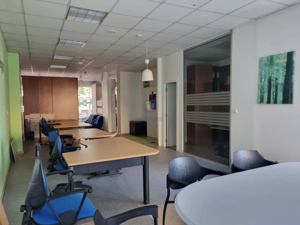 Negócio para Arrendamento em Odivelas Foto 1