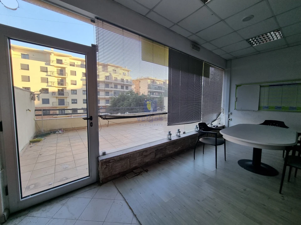 Negócio para Arrendamento em Odivelas Foto 6