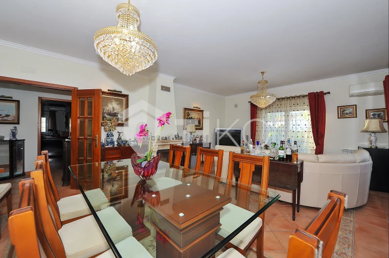 Moradia T6 para Venda em Setubal (São Sebastião) Foto 2