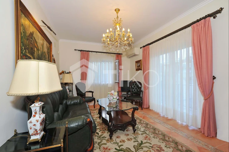 Moradia T6 para Venda em Setubal (São Sebastião) Foto 6