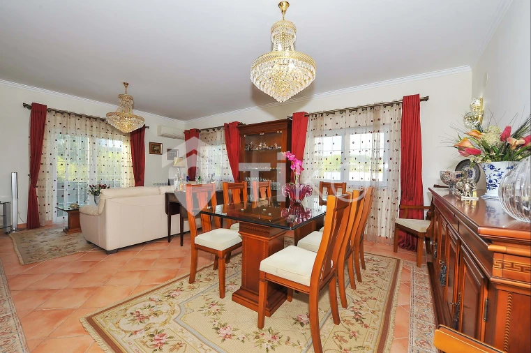 Moradia T6 para Venda em Setubal (São Sebastião) Foto 23