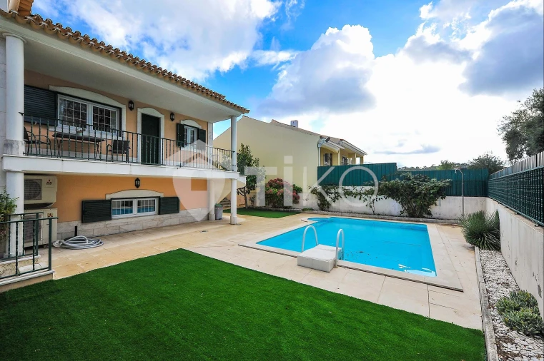 Moradia T6 para Venda em Setubal (São Sebastião)