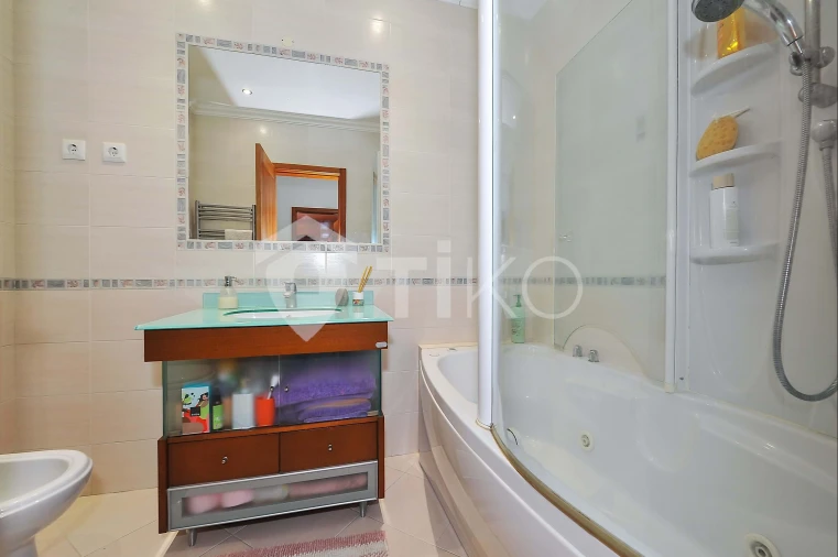 Moradia T6 para Venda em Setubal (São Sebastião) Foto 10