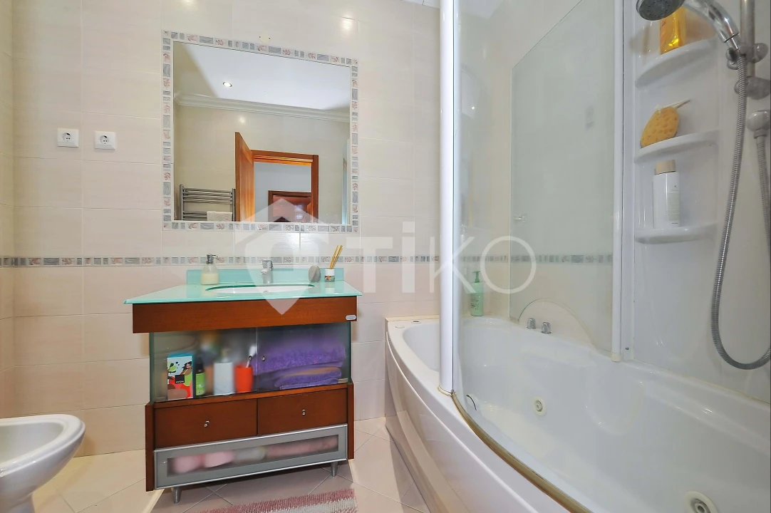 Moradia T6 para Venda em Setubal (São Sebastião) Foto 10