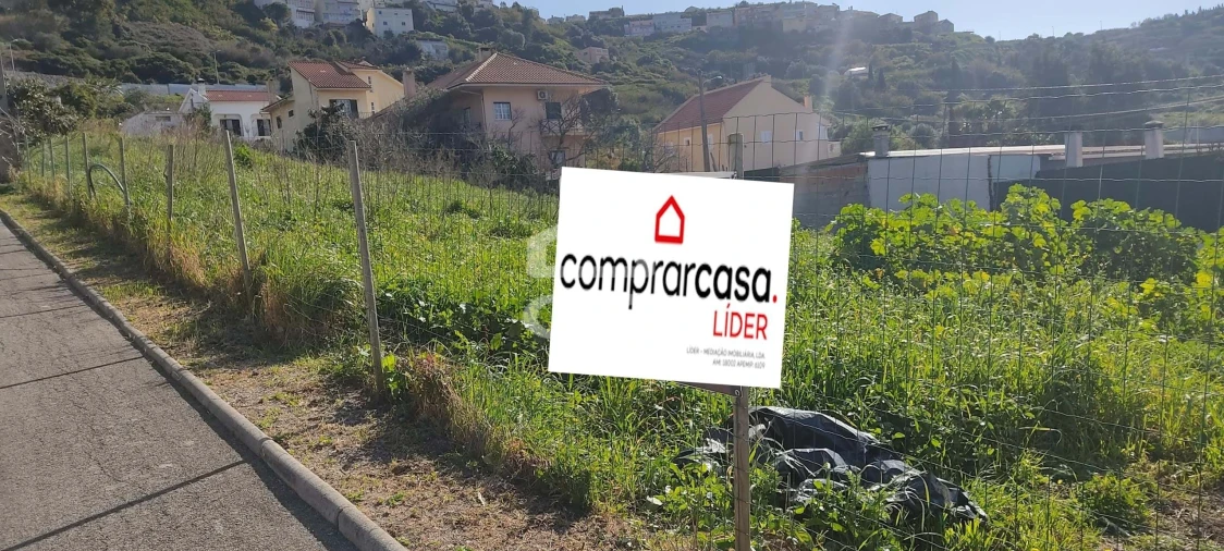Terreno para Venda em Santo António dos Cavaleiros e Frielas Foto 11