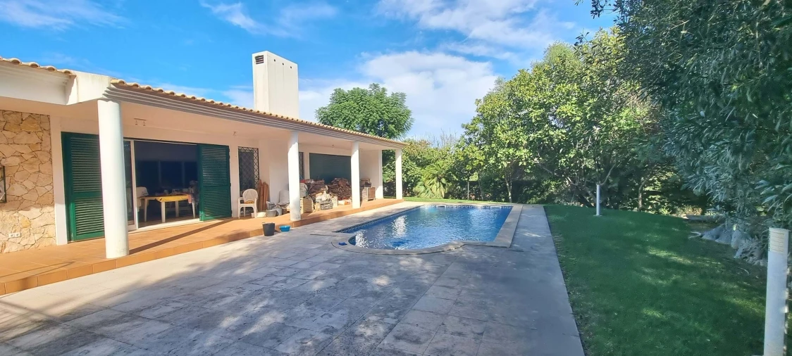 Moradia T3 para Venda em Boliqueime Foto 28