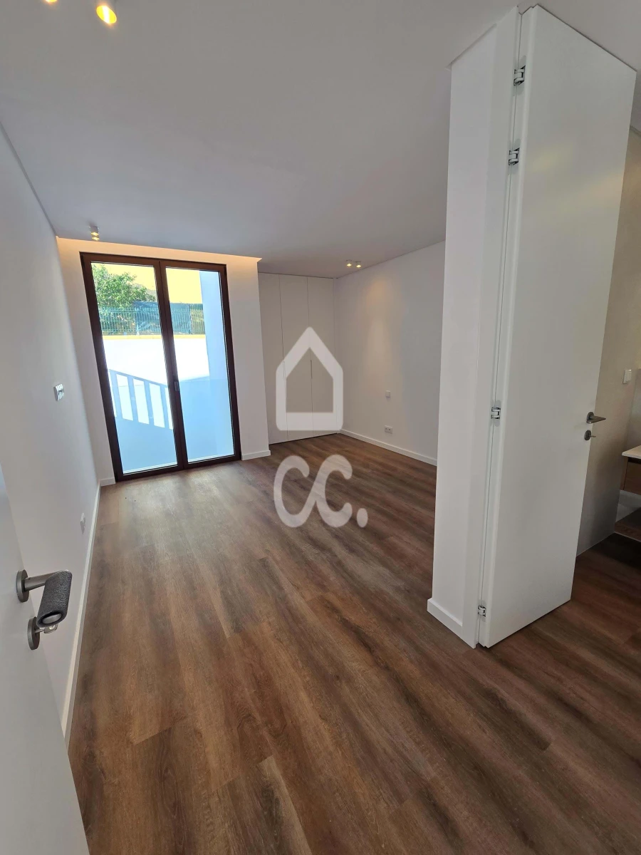 Moradia T3 para Venda em Arruda dos Vinhos Foto 21