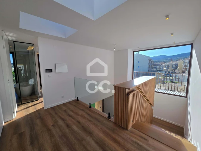 Moradia T3 para Venda em Arruda dos Vinhos Foto 14