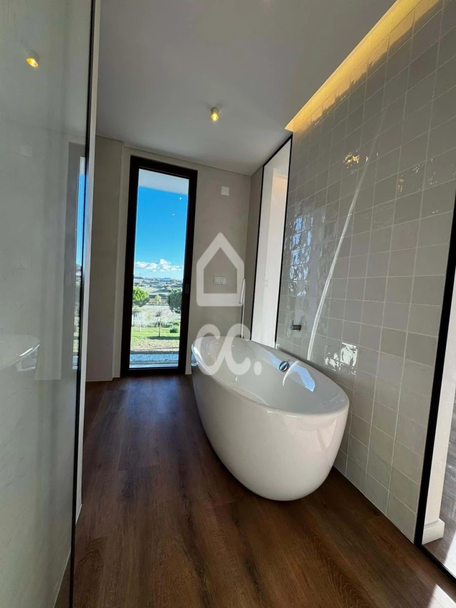 Moradia T3 para Venda em Arruda dos Vinhos Foto 29