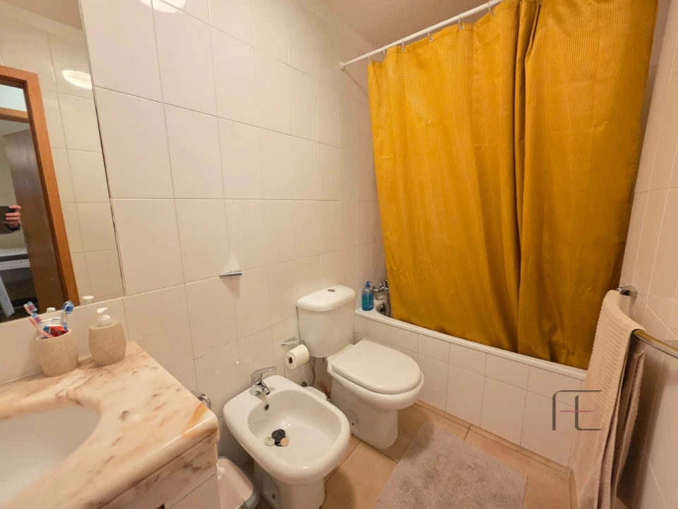 Apartamento T1 para Arrendamento em Mafamude e Vilar do Paraíso Foto 8