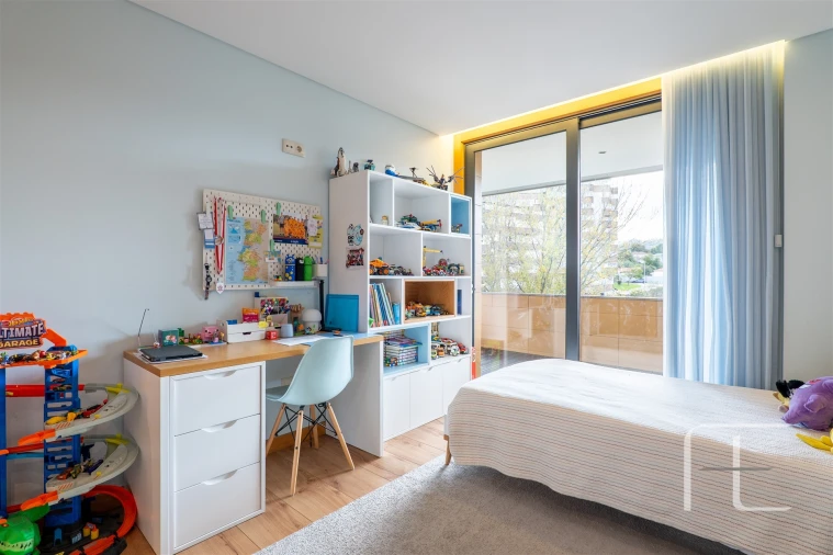 Apartamento T3 para Venda em Oliveira do Douro Foto 22