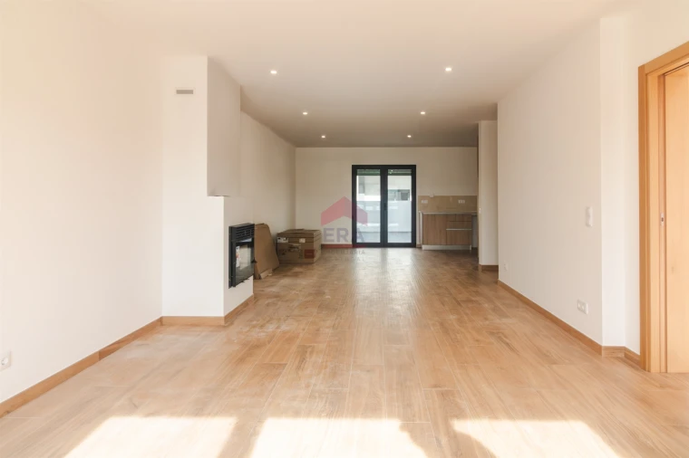 Moradia T3 para Venda em São Brás de Alportel Foto 2