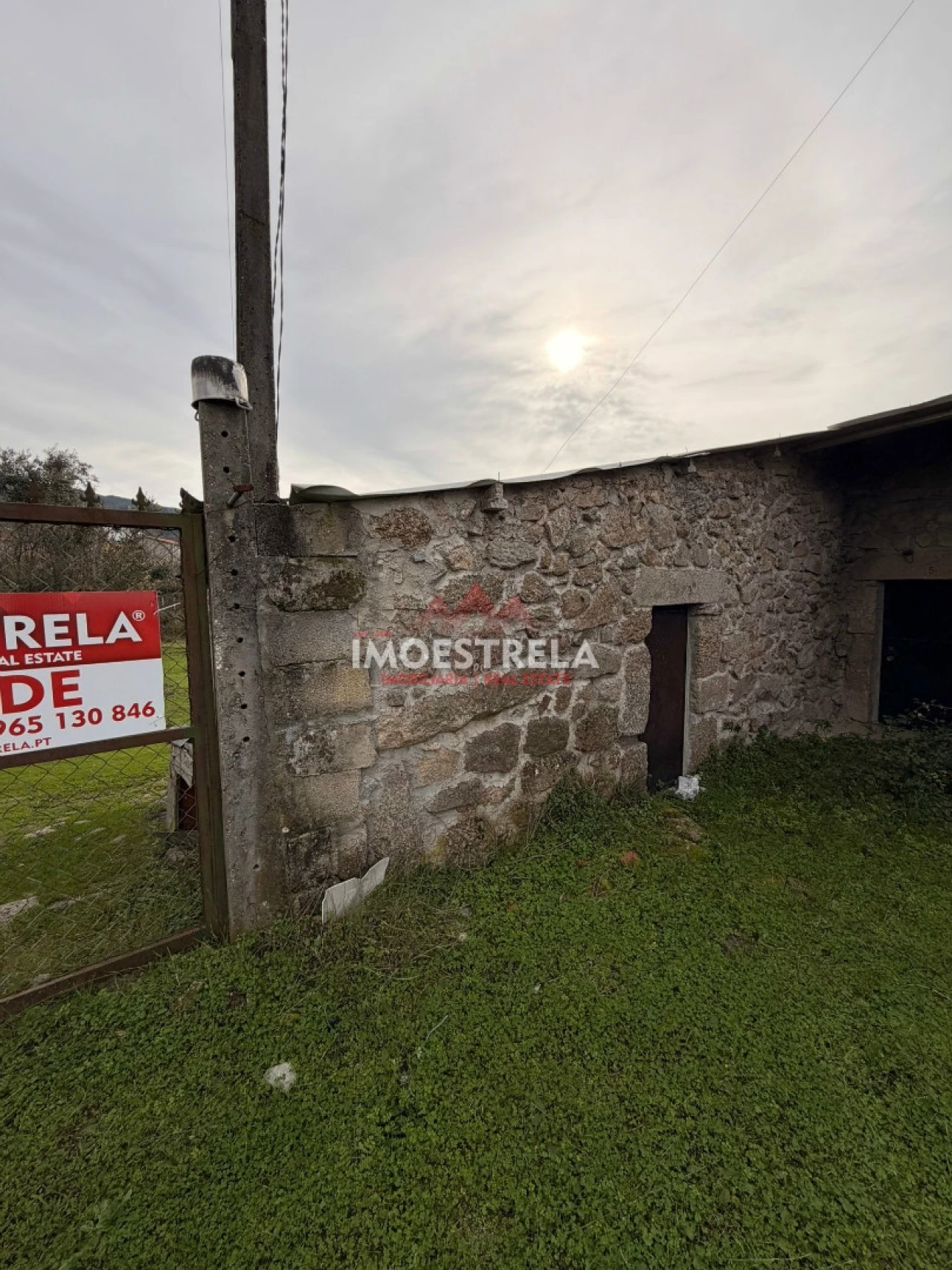 Quinta T0 para Venda em Santa Marinha e São Martinho Foto 11