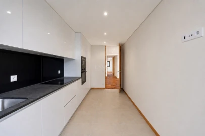 Apartamento T3 para Venda em Ramalde