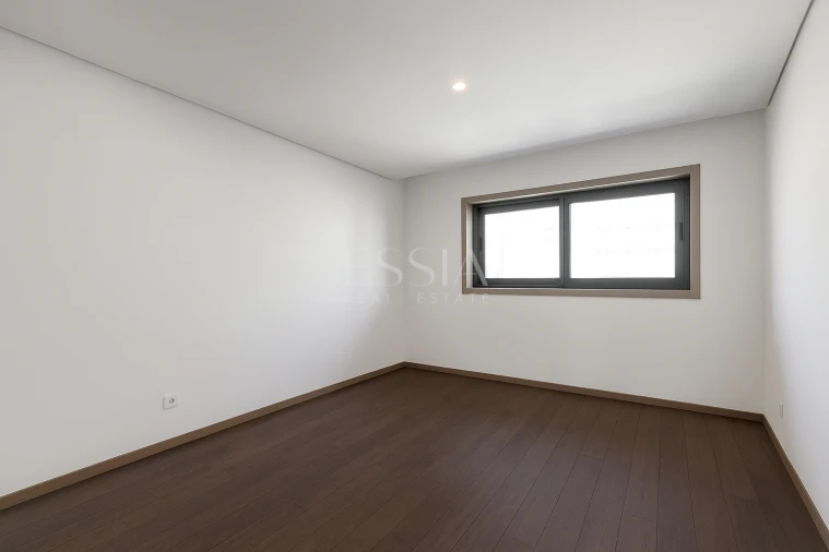 Apartamento T3 para Venda em Ramalde Foto 19