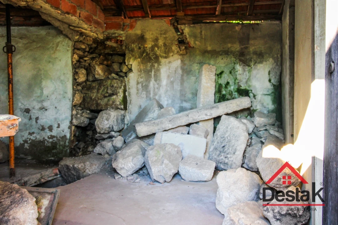 Moradia T2 para Venda em Ventosa Foto 18