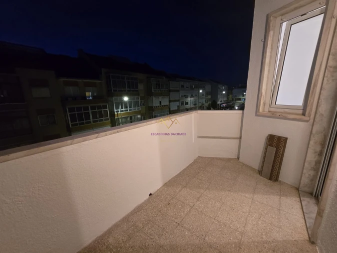 Apartamento T3 para Venda em Venteira Foto 20