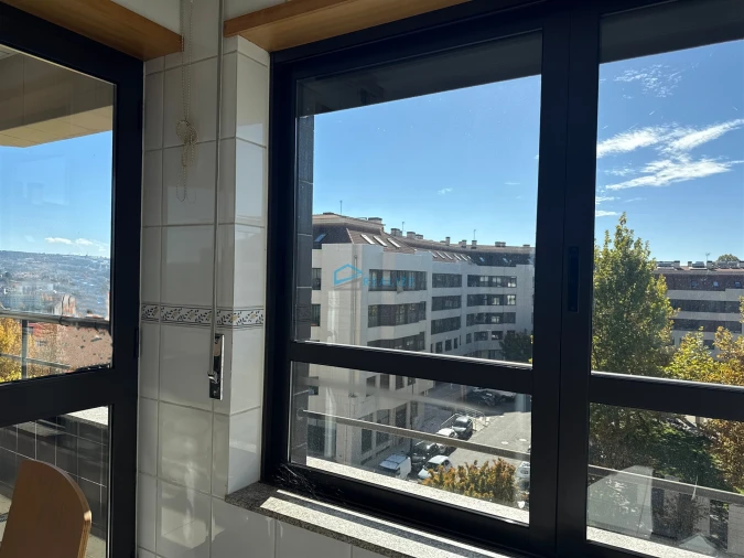 Apartamento T5 para Venda em Nossa Senhora da Conceição, São Pedro e São Dinis Foto 4