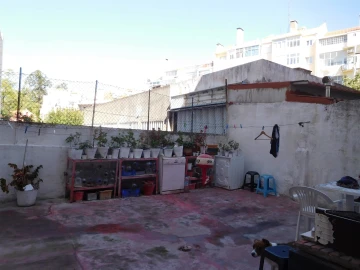 Apartamento T1 para Venda em São Domingos de Benfica