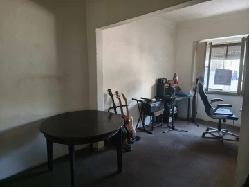Apartamento T1 para Venda em São Domingos de Benfica