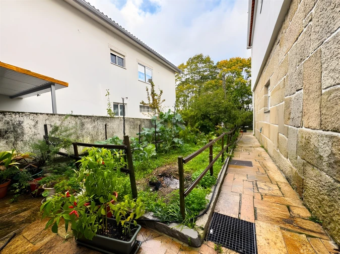 Moradia T3 para Venda em Repeses e São Salvador Foto 3