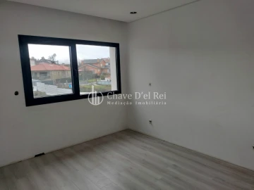 Moradia T3 para Venda em Campo