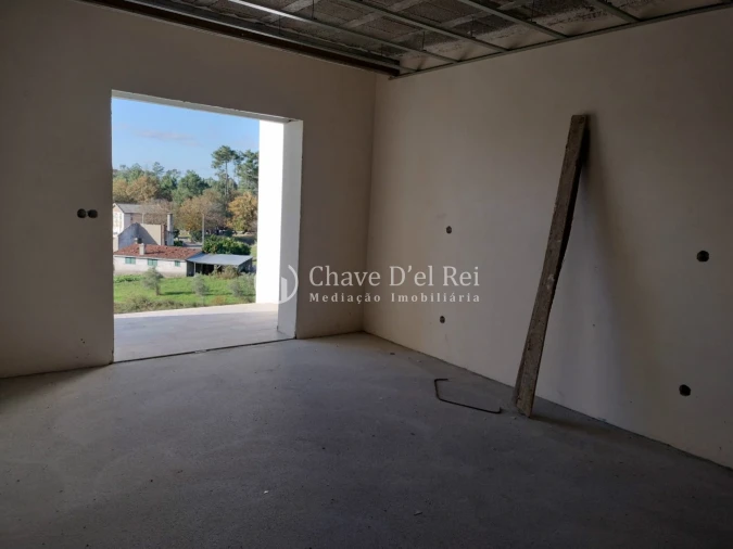 Moradia T3 para Venda em Campo Foto 31