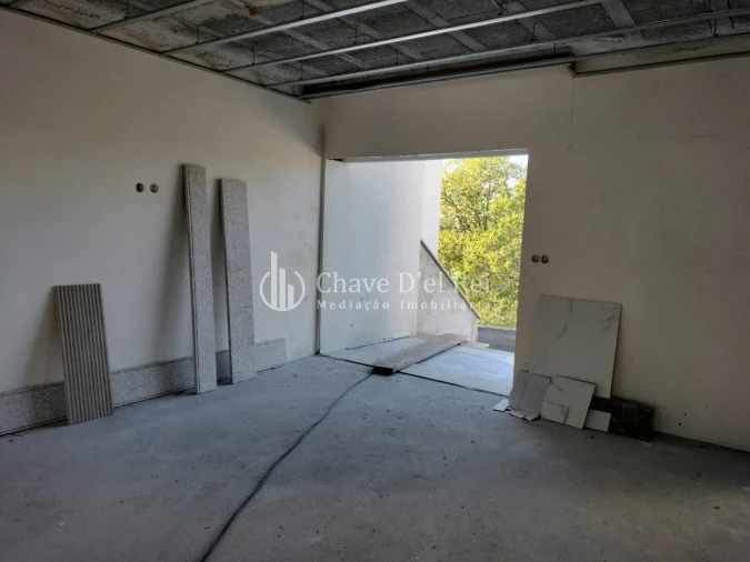 Moradia T3 para Venda em Campo Foto 35