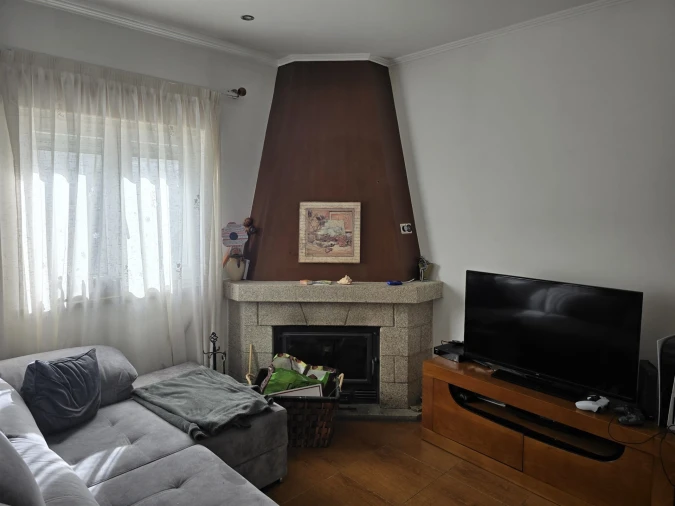 Moradia T3 para Venda em Repeses e São Salvador Foto 5