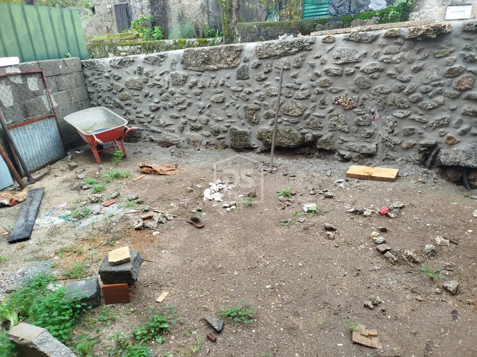 Moradia T3 para Venda em Currelos, Papízios e Sobral Foto 12