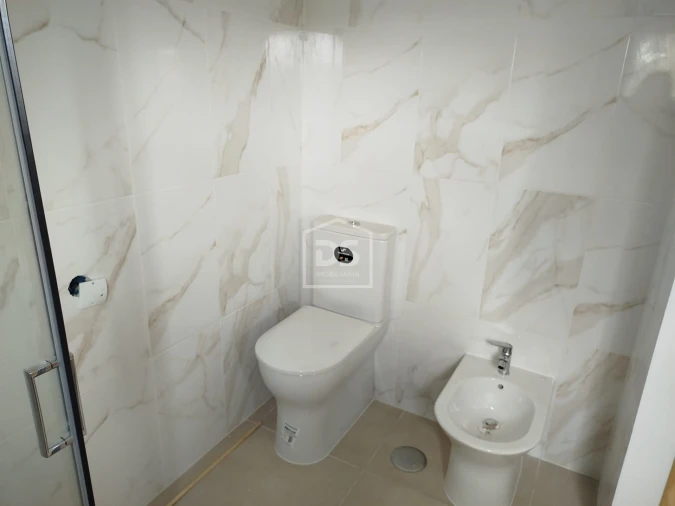 Moradia T3 para Venda em Currelos, Papízios e Sobral Foto 21