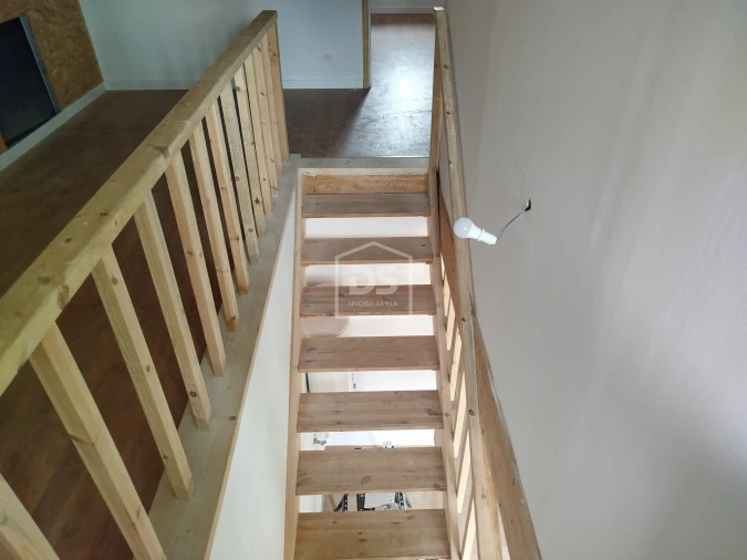 Moradia T3 para Venda em Currelos, Papízios e Sobral Foto 9