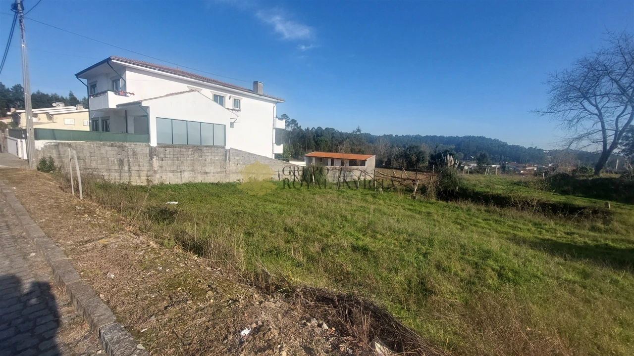 Terreno para Venda em Sandim, Olival, Lever e Crestuma Foto 12