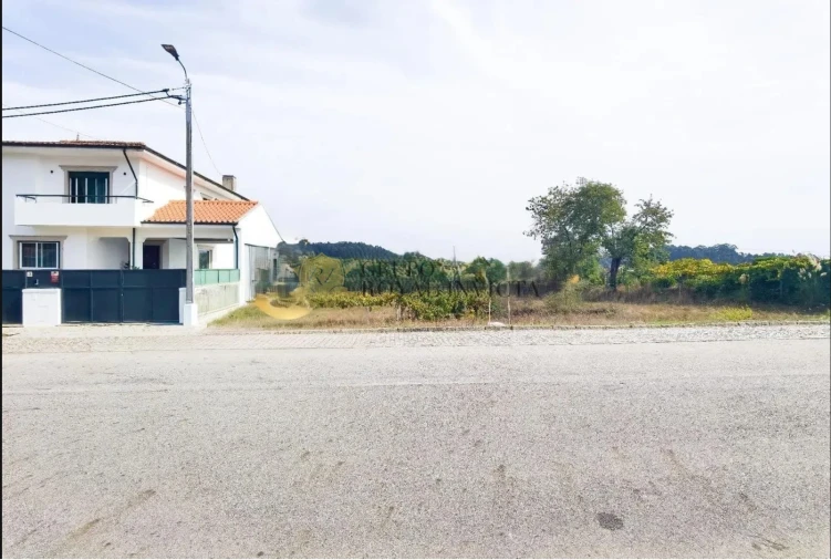 Terreno para Venda em Sandim, Olival, Lever e Crestuma Foto 3