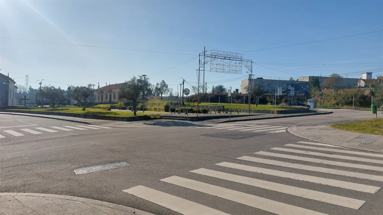 Terreno para Venda em Sandim, Olival, Lever e Crestuma Foto 16
