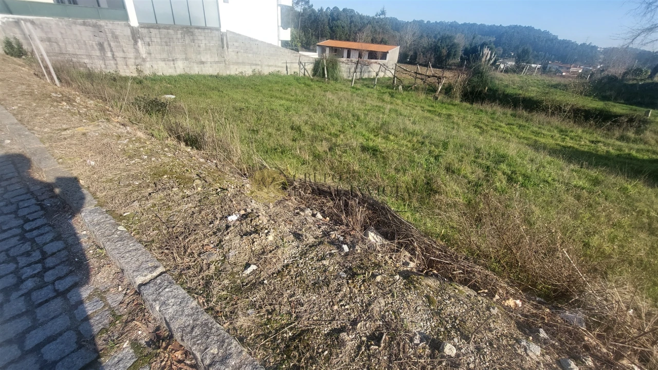 Terreno para Venda em Sandim, Olival, Lever e Crestuma Foto 33