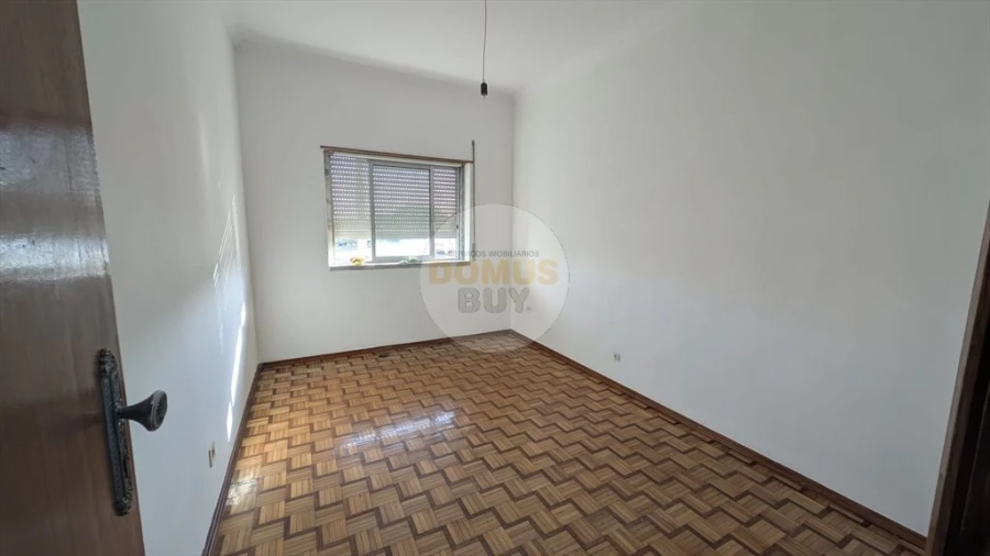 Apartamento T3 para Venda em Amora Foto 14