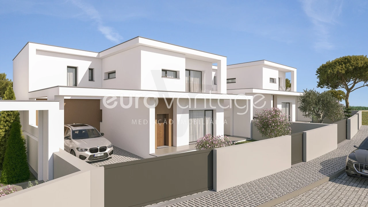 Moradia T4 para Venda em Maceira Foto 6