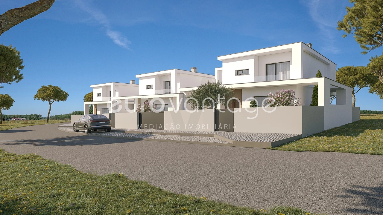 Moradia T4 para Venda em Maceira Foto 3